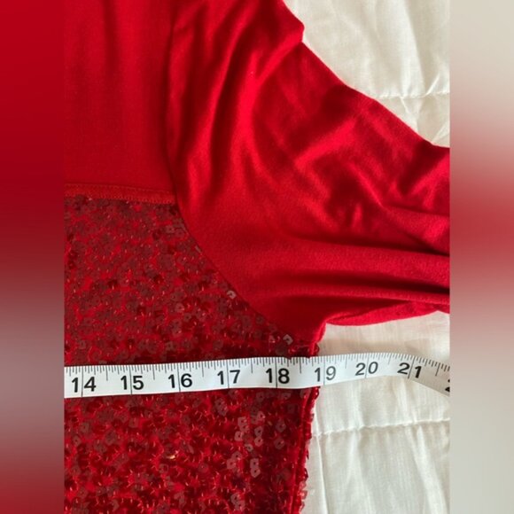 CALVIN KLEIN Blouse, Red Sequin Panel Top, Sz Large - Picture 4 of 5